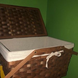 picnic basket 🧺